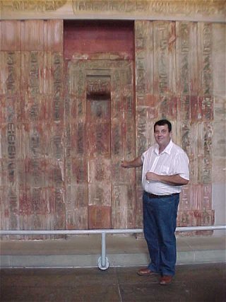 George DeLange At The Egyptian Tomb. British Museum, London,  England, Europe. Travels & Tours, Pictures, Photos, & Information.