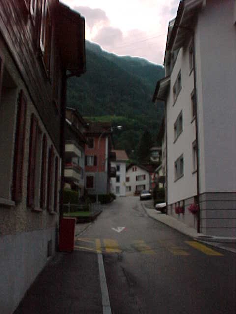 Sisikon Street