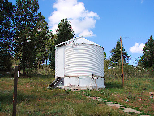 Grain Bin Observatory Dome. National Solar Observatory, Sacramento Peak Near Sunspot In New Mexico. Hikes, Travels, & Tours. Photos, Pictures, Images, & Reviews.