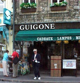 Nice Italy To Lyon France, Travels & Tours Pictures, Photos, & Information.
