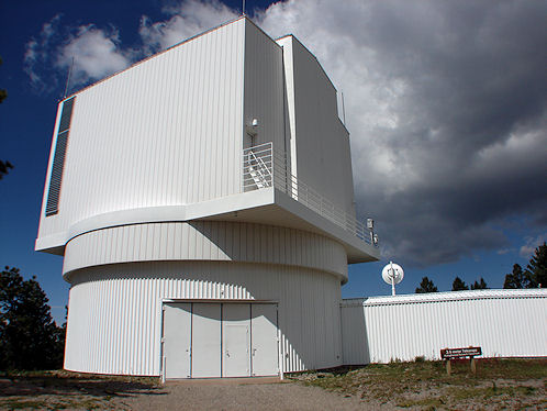 3.5 Meter Telescope Dome. Apache Point Observatory (APO). Sacramento Mountains, Near Sunspot, In New Mexico. Hikes, Travels, & Tours. Photos, Pictures, Images, & Reviews.