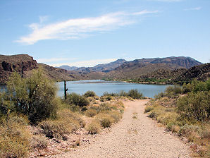 Canyon Lake, Arizona. Travels & Tours, Pictures, Photos, Images, & Reviews.