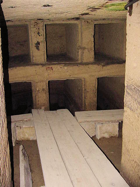 'Burial Niches. Catacombs Or ( Kom es-Shogafa ), Alexandria, Egypt. Travels & Tours. Pictures, Photos, Images, Descriptions, Information, & Reviews.