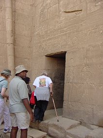 Edfu Egypt. Travel & Tour Pictures, Photos, Images, Information, & Reviews.