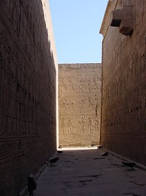 Temple Of Edfu, Egypt. Travels & Tours Pictures, Photos, Information.