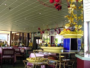 El Gezirah Sheraton Hotel Towers And Casino. Cairo, Egypt. Travel & Tour Pictures, Photos, Images, Descriptions, Information, & Reviews.
