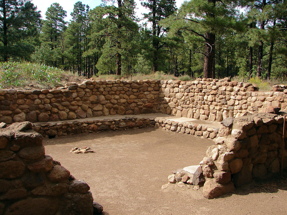 Elden Pueblo Ancient Sinagua, Ruins, Flagstaff, Arizona. Coconino National Forest. Travels, Tours Pictures, Photos, Images, & Reviews.