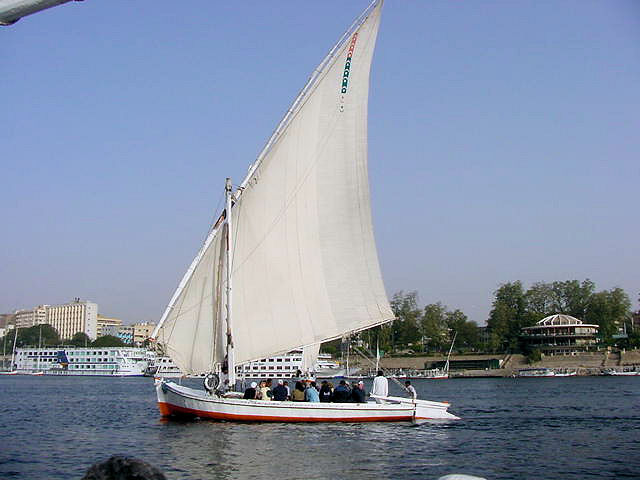 Felucca  Sailing  Boats,  Nile River, Aswan, Egypt. Travel & Tour Pictures, Photos, Images, Descriptions, Information, & Reviews.