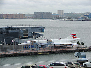 A�rospatiale-BAC Concorde. Intrepid Sea, Air & Space Museum. New York City.Travel, Tours Photos, Pictures, Information, & Reviews.