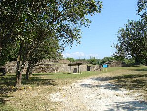 Group F. Izapa Olmec & Mayan Archaeological Ruins. Near Tapachula, Chiapas, Mexico. Travel & Tour Pictures, Photos, Information, Images, & Reviews.