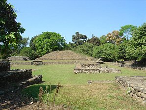 Izapa Olmec & Mayan Archaeological Ruins. Near Tapachula, Chiapas, Mexico. Travel & Tour Pictures, Photos, Information, Images, & Reviews.