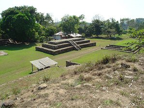 Izapa Olmec & Mayan Archaeological Ruins. Near Tapachula, Chiapas, Mexico. Travel & Tour Pictures, Photos, Information, Images, & Reviews.