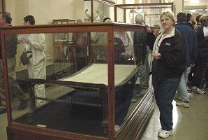 Audrey DeLange At Funeral Couch. Pharaoh King Tut  Ankh Amun (Tutankhamun), Travels, Tours, Pictures, Photos, Images, Description, Information, & Reviews.