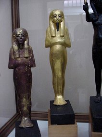 Gold Statues. Pharaoh King Tut  Ankh Amun (Tutankhamon), Travels, Tours, Pictures, Photos, Images, Description, Information, & Reviews.