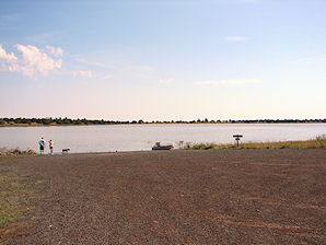 Kinnikinick Lake, Arizona. Mormon Lake Ranger District. Near Flagstaff In The Coconino National Forest. Travels & Tours, Pictures, Photos, Images, & Reviews.