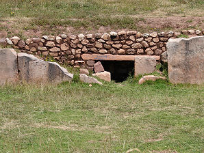 Doorway Detail. Central Sunken Court. Pucar, Pucara, or Pukara Pueblo, Museum, & Archaeological Site, Peru Travels & Tours, Pictures, Photos, Images, & Reviews.