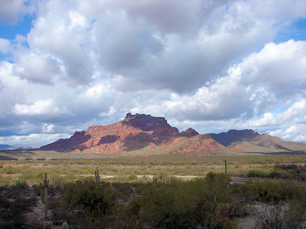Red Mountain. Lower Salt River Recreation Area. Arizona. Tubing, Biking, Hiking, Travels & Tours, Pictures, Photos, Images, & Reviews.