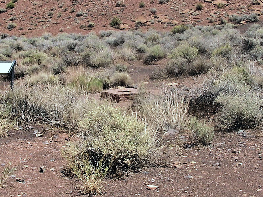 Wupatki Pueblo Blowhole. Wupatki National Monument, Anasazi & Sinagua Ruins, Flagstaff, Arizona. Hikes, Travels, & Tours. Photos, Pictures, Images, & Reviews.