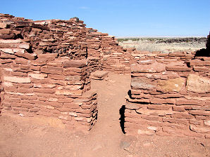Nalakihu Pueblo. Wupatki National Monument & Wupatki Pueblo, Anasazi & Sinagua Ruins, Flagstaff, Arizona. Hikes, Travels, & Tours. Photos, Pictures, Images, & Reviews.