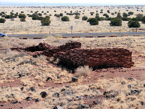 Citadel & Nalakihu Pueblo Terraces. Wupatki National Monument & Wupatki Pueblo, Anasazi & Sinagua Ruins, Flagstaff, Arizona. Hikes, Travels, & Tours. Photos, Pictures, Images, & Reviews.