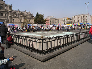 Model Templo Mayor. The Constitution Square Plaza de la Constitucin El Zcalo Of  Mexico City D.F. Mexico Travel & Tour Pictures, Photos, Images, & Reviews.